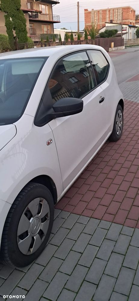 Volkswagen up! move - 1