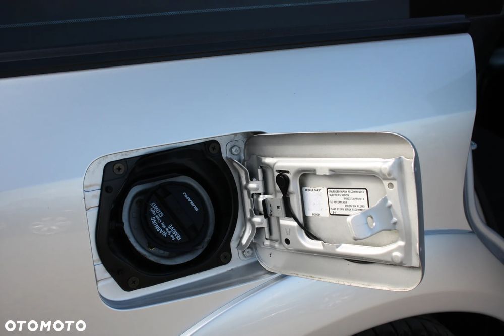 Subaru Legacy 2.5i AT - 34