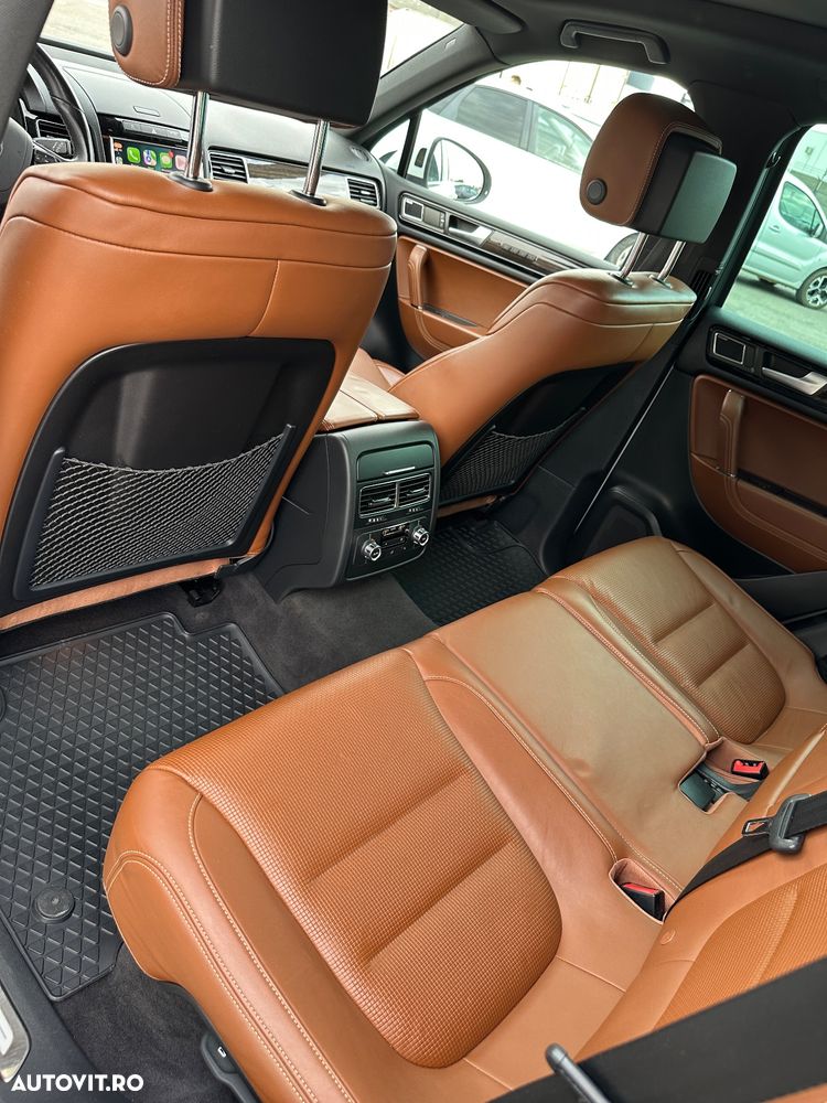 Volkswagen Touareg 3.0 V6 TDI BMT - 8