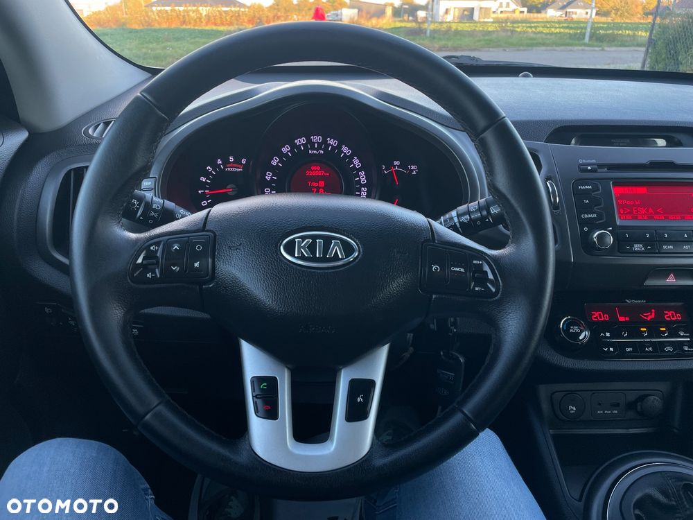 Kia Sportage 1.7 CRDI 2WD Attract - 8