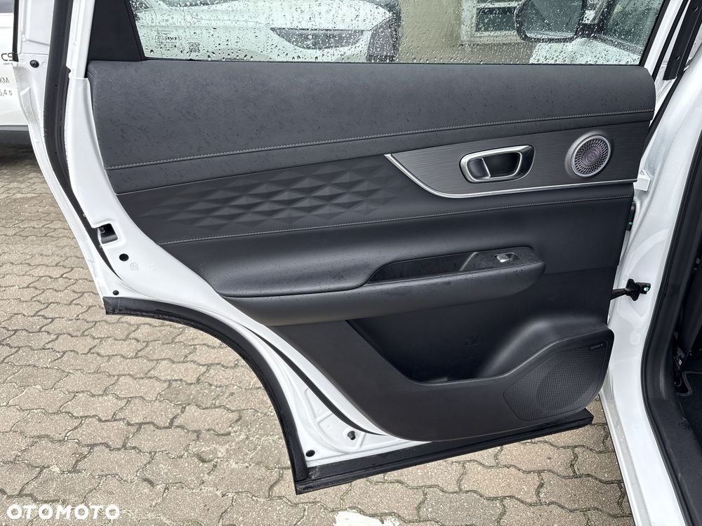 Chery Tiggo 8 1.5 T-GDI Super Hybrid Comfort DCT - 12