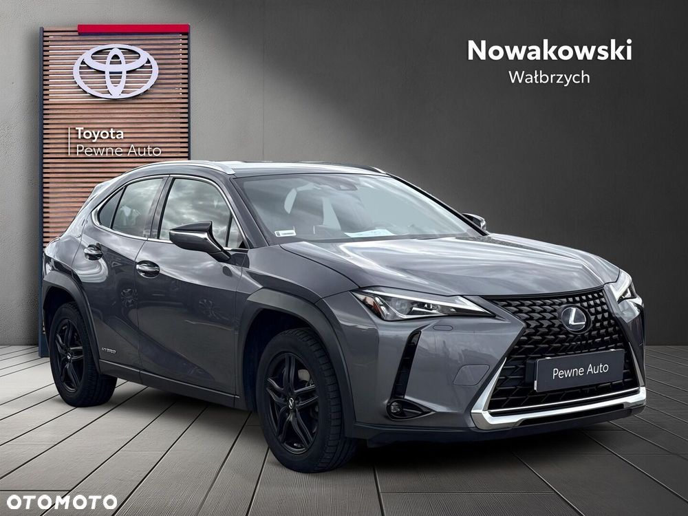 Lexus UX - 2