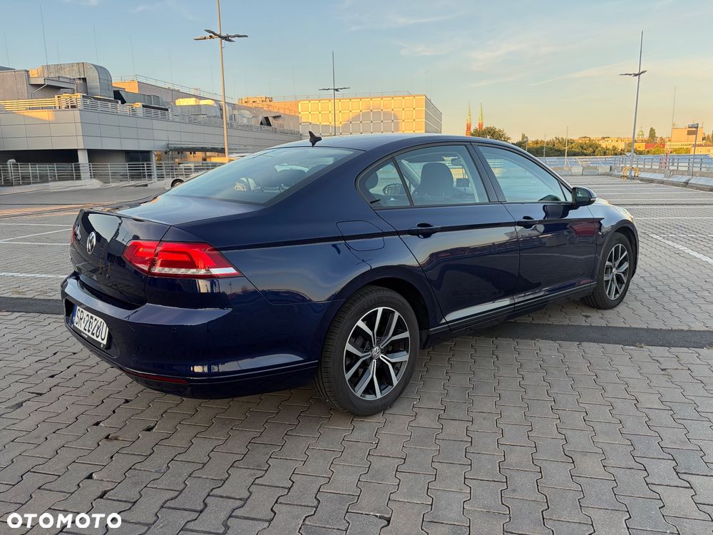 Volkswagen Passat 1.4 TSI (BlueMotion Technology) Trendline - 5