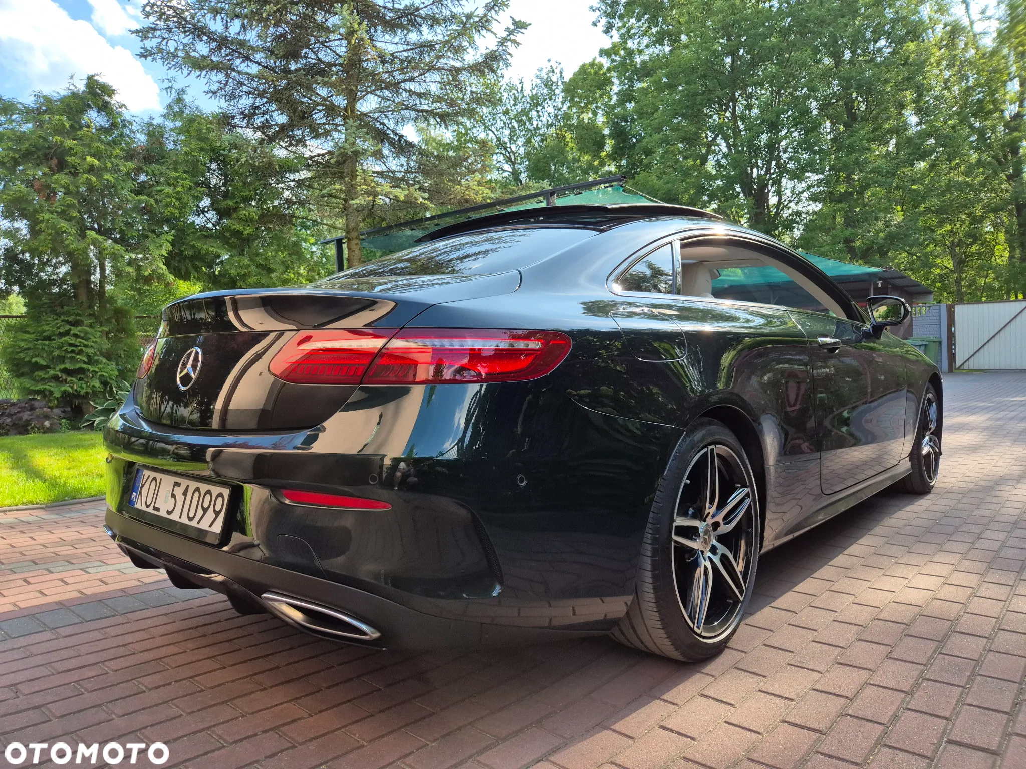 Mercedes-Benz Klasa E 220 d Coupe 9G-TRONIC AMG Line - 9