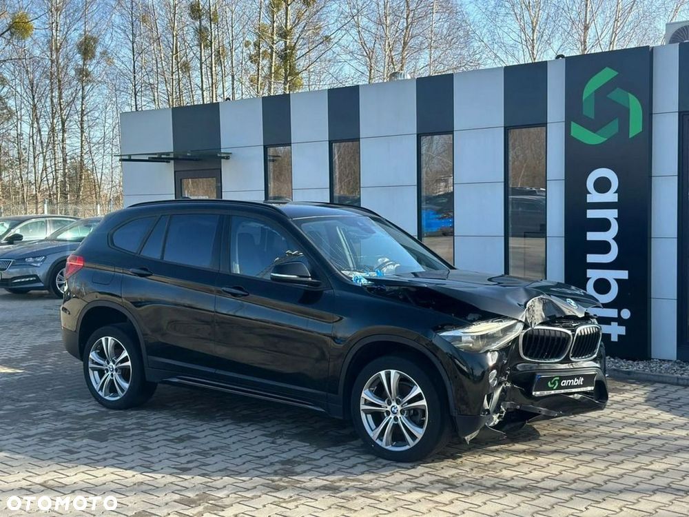 BMW X1 sDrive18i Advantage - 1