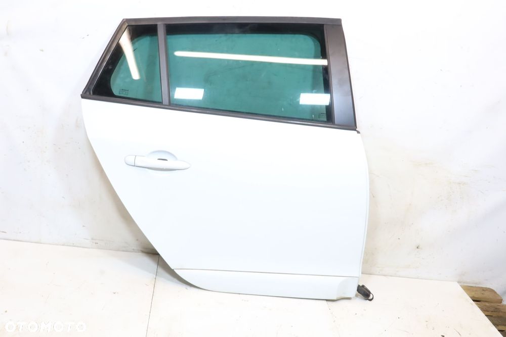 DRZWI PRAWY TYŁ RENAULT MEGANE III LIFT DV369 KOMBI - 1