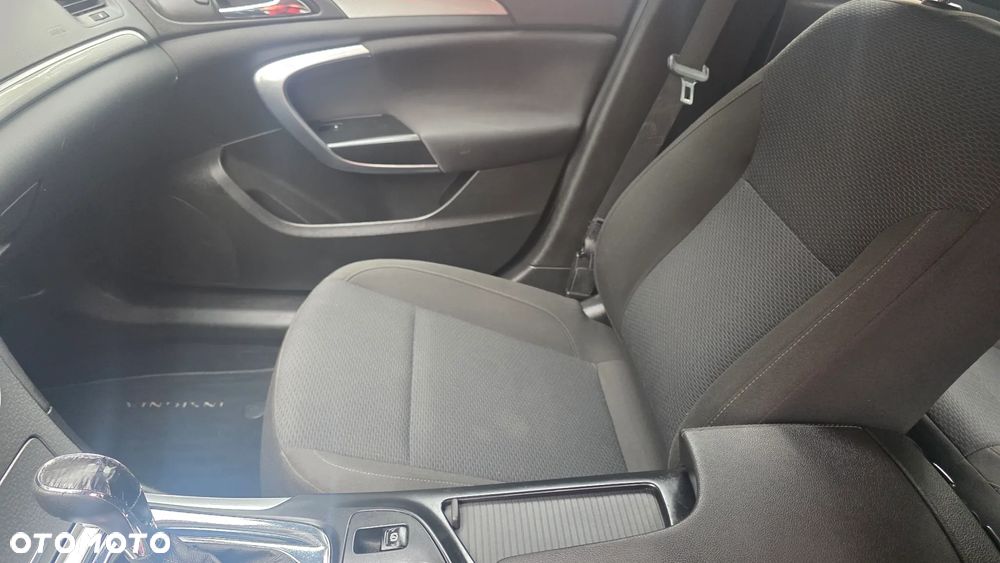 Opel Insignia CT 2.0 CDTI - 13