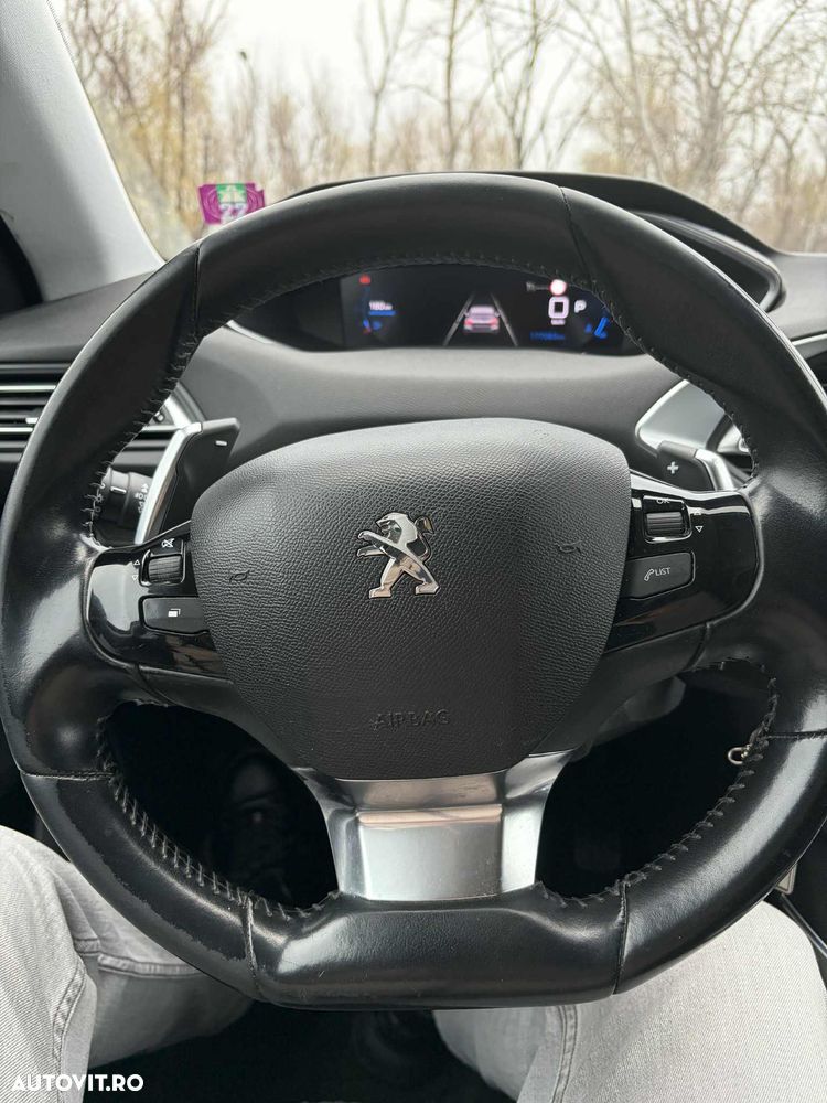 Peugeot 308 BlueHDi FAP 130 EAT8 Stop & Start Active Pack - 20