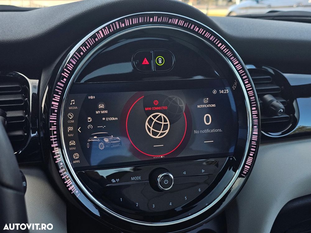 Mini Cooper S Aut. John Works Trim - 17