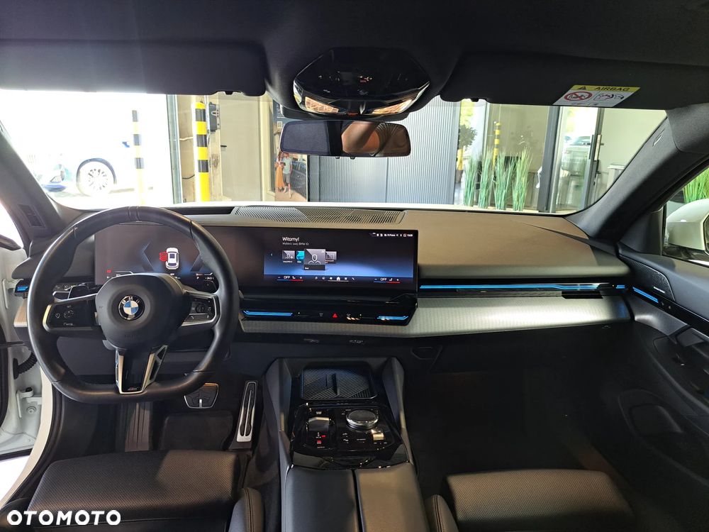 BMW Seria 5 520d xDrive mHEV M Sport - 13