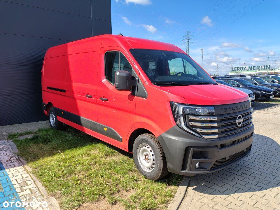 Nissan Interstar - 3