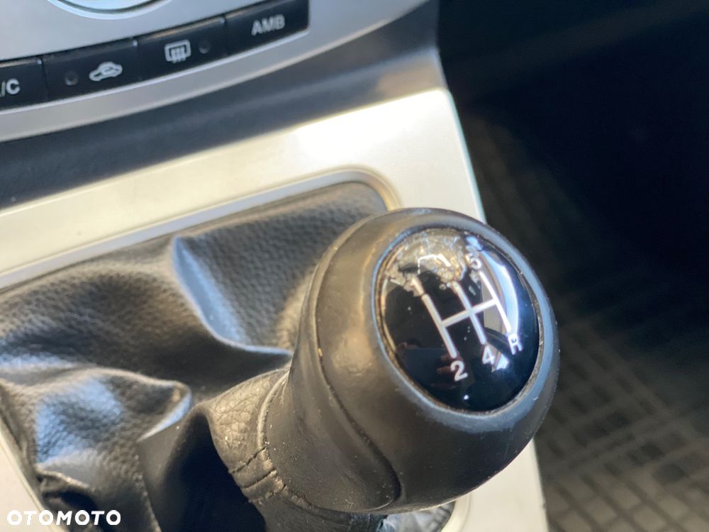 Mazda 5 2.0 Exclusive - 26