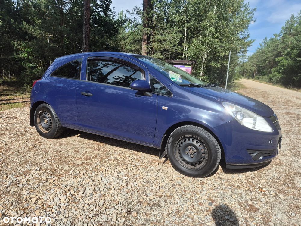 Opel Corsa 1.2 16V Cosmo - 3