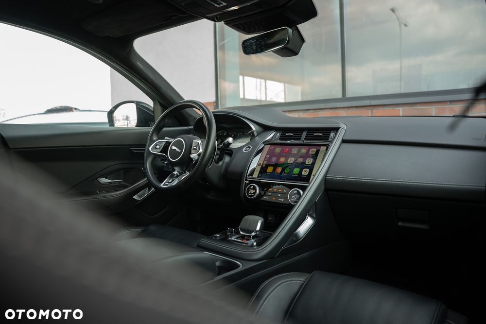 Jaguar E-Pace D200 AWD R-Dynamic SE - 29