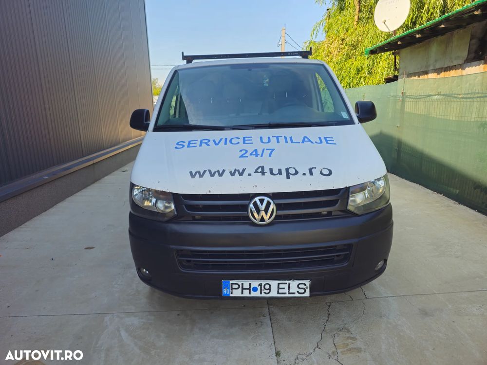 Volkswagen Transporter - 1