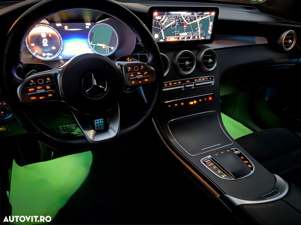 Mercedes-Benz GLC 220 d 4MATIC 9G-TRONIC AMG Line - 24