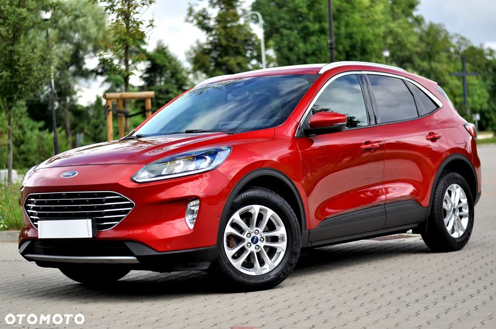 Ford Kuga - 1