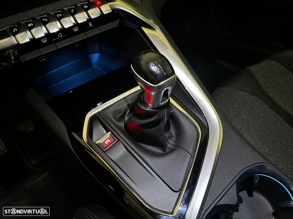 Peugeot 3008 1.5 BlueHDi Allure - 26