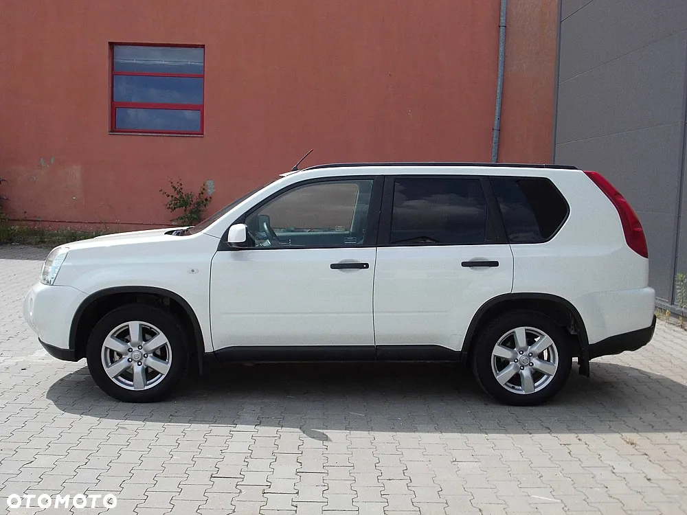 Nissan X-Trail 2.0 dCi 4x4 DPF Platinum - 21