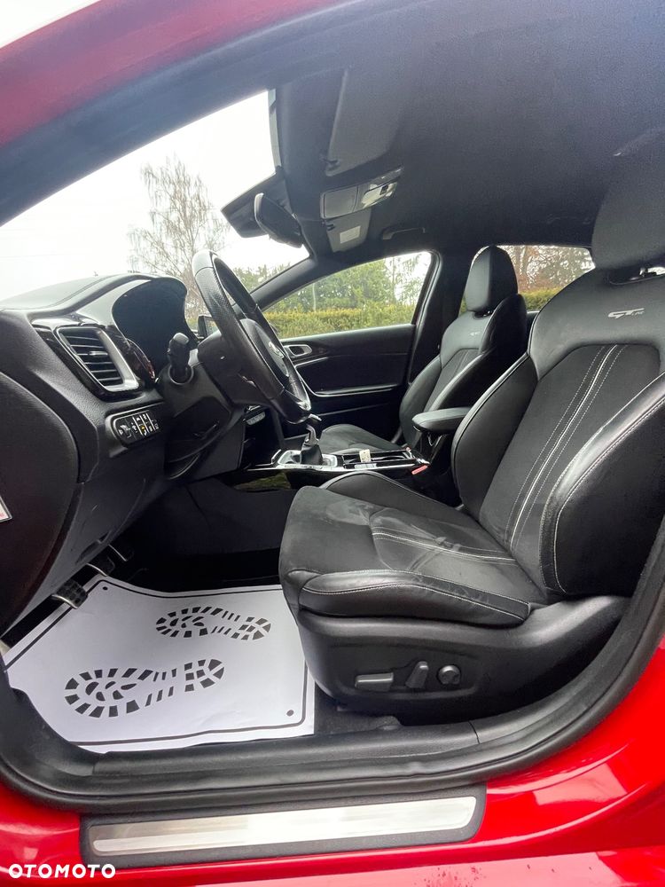 Kia ProCeed 1.4 T-GDI OPF GT LINE - 6