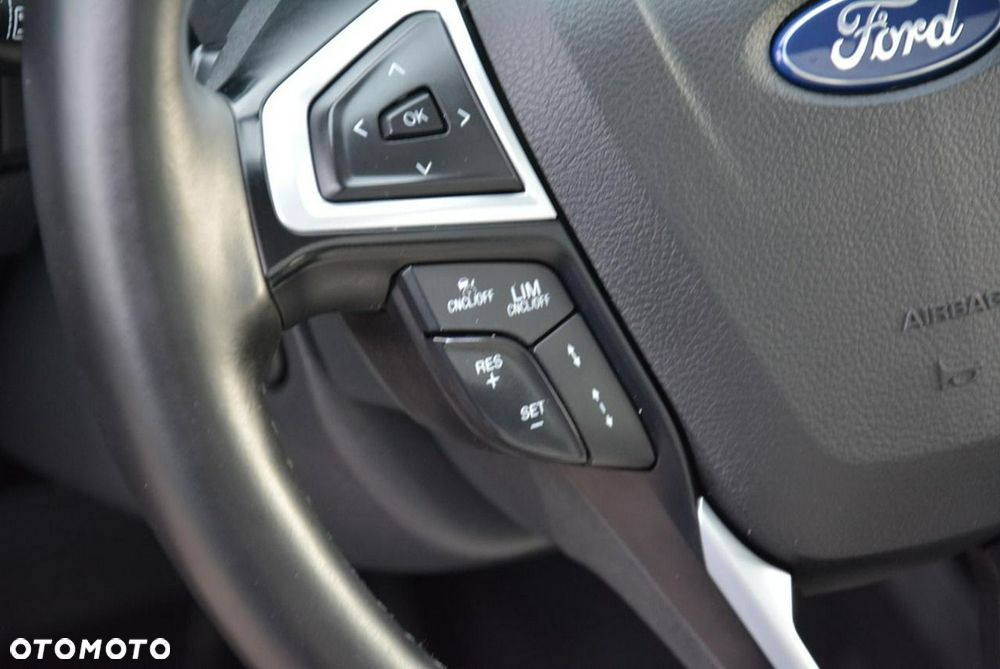 Ford S-Max 2.0 EcoBoost Vignale - 24