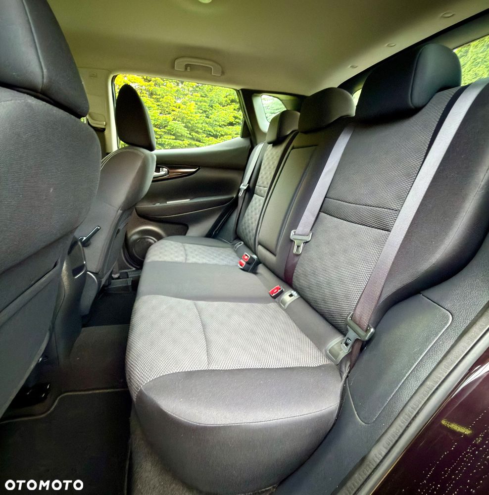 Nissan Qashqai 1.2 DIG-T N-Connecta - 26