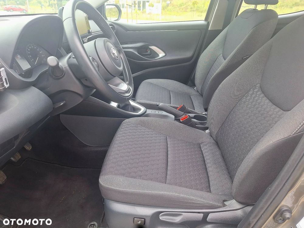 Toyota Yaris 1.5 VVT-i Comfort - 17