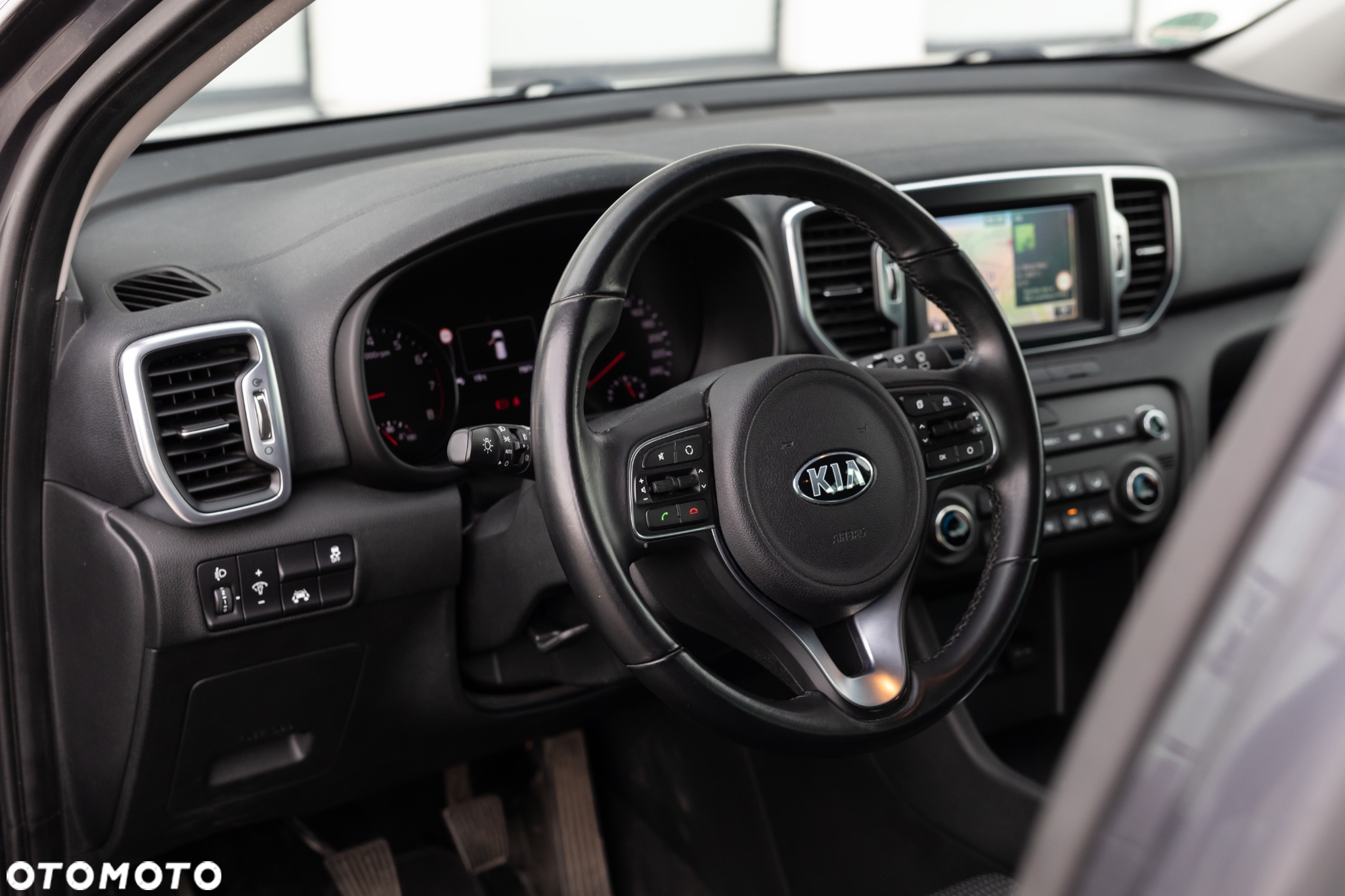 Kia Sportage 1.6 GDI L 2WD - 32