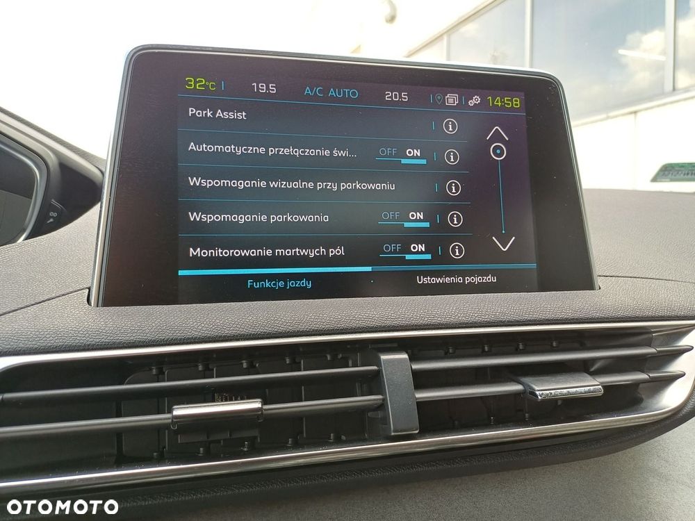 Peugeot 3008 - 22
