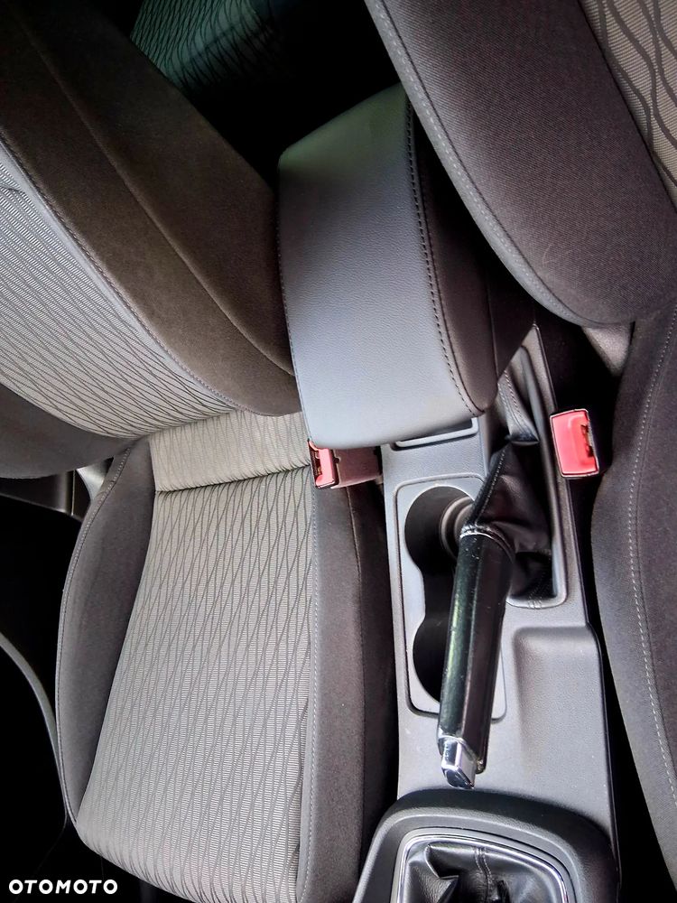 Seat Leon 1.6 TDI ECOMOTIVE Reference S&S - 10