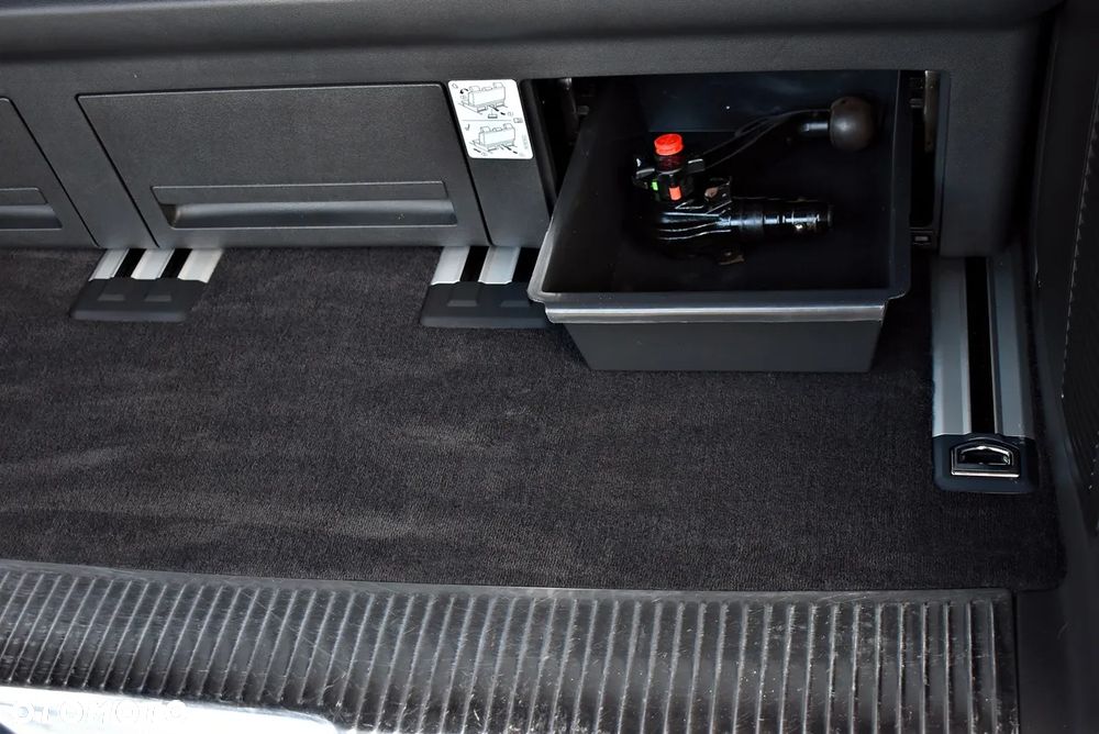 Volkswagen Multivan 2.0 BiTDI L1 Highline 4Motion DSG - 39