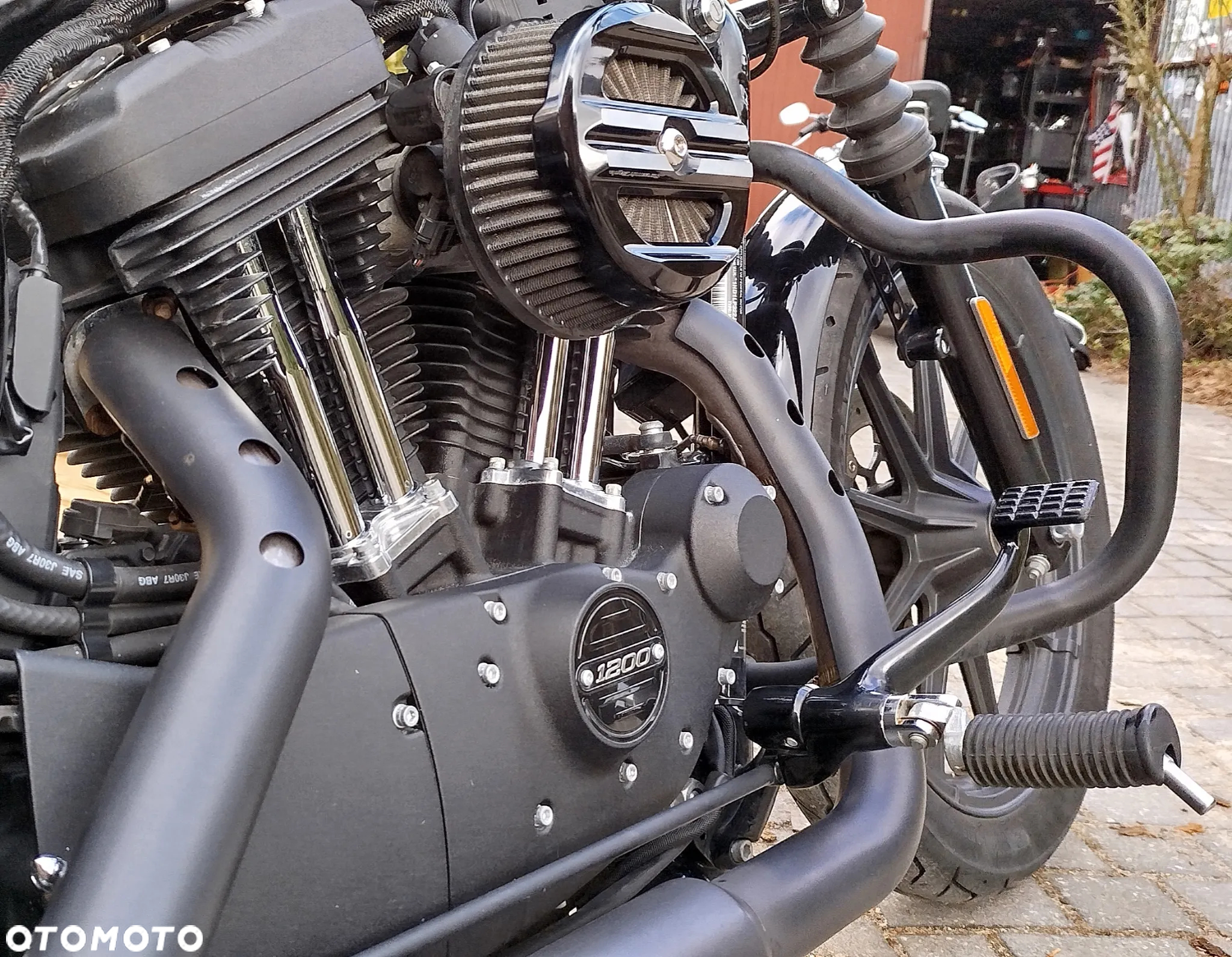 Harley-Davidson Sportster Iron 1200 - 5