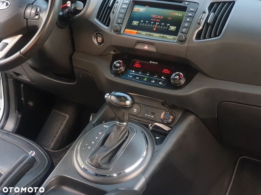 Kia Sportage 2.0 CVVT 4WD Automatik Spirit - 28