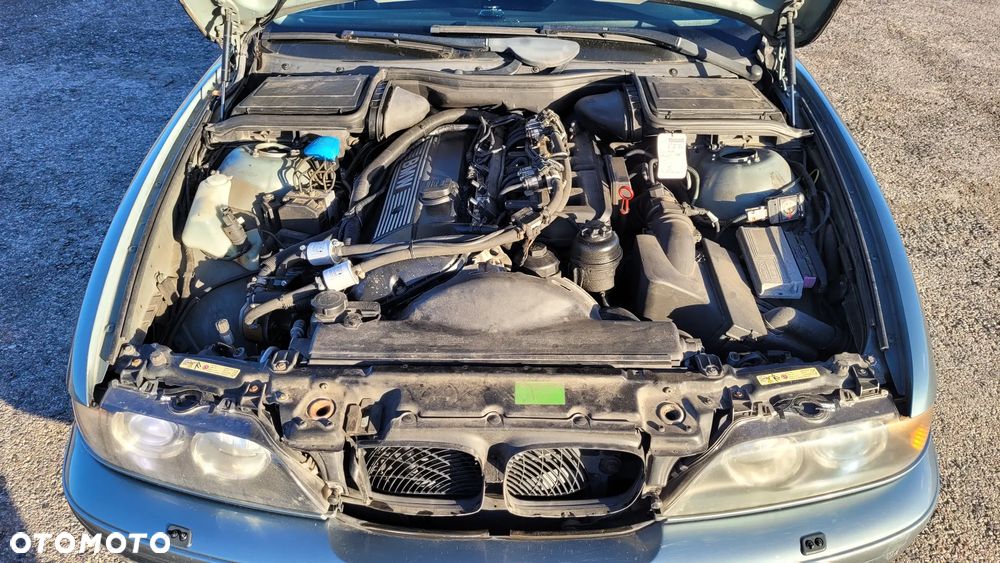 BMW Seria 5 - 13