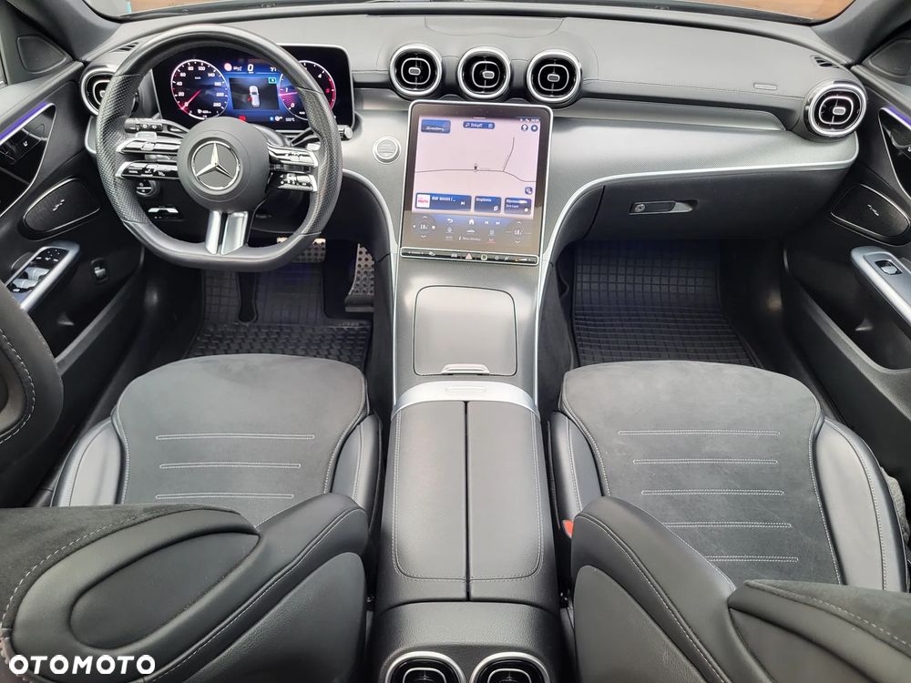 Mercedes-Benz Klasa C 220 d 4Matic T 9G-TRONIC AMG Line - 15