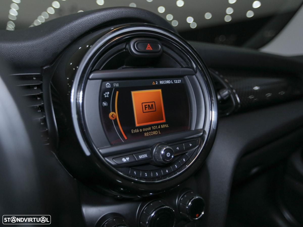 MINI 3 Portas Cooper SE S - 14
