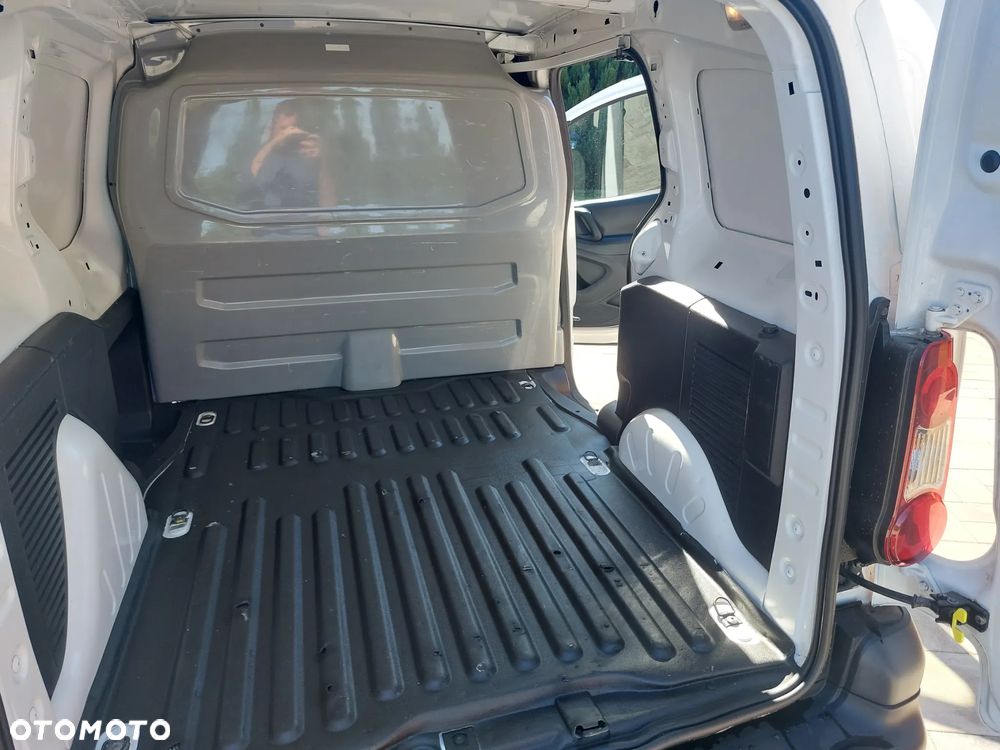 Peugeot Partner 1.6 BlueHDi L2 Pro (bryg.) - 19