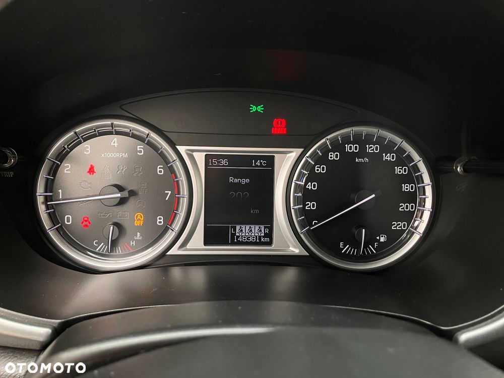 Suzuki Vitara 1.6 Comfort 2WD - 27