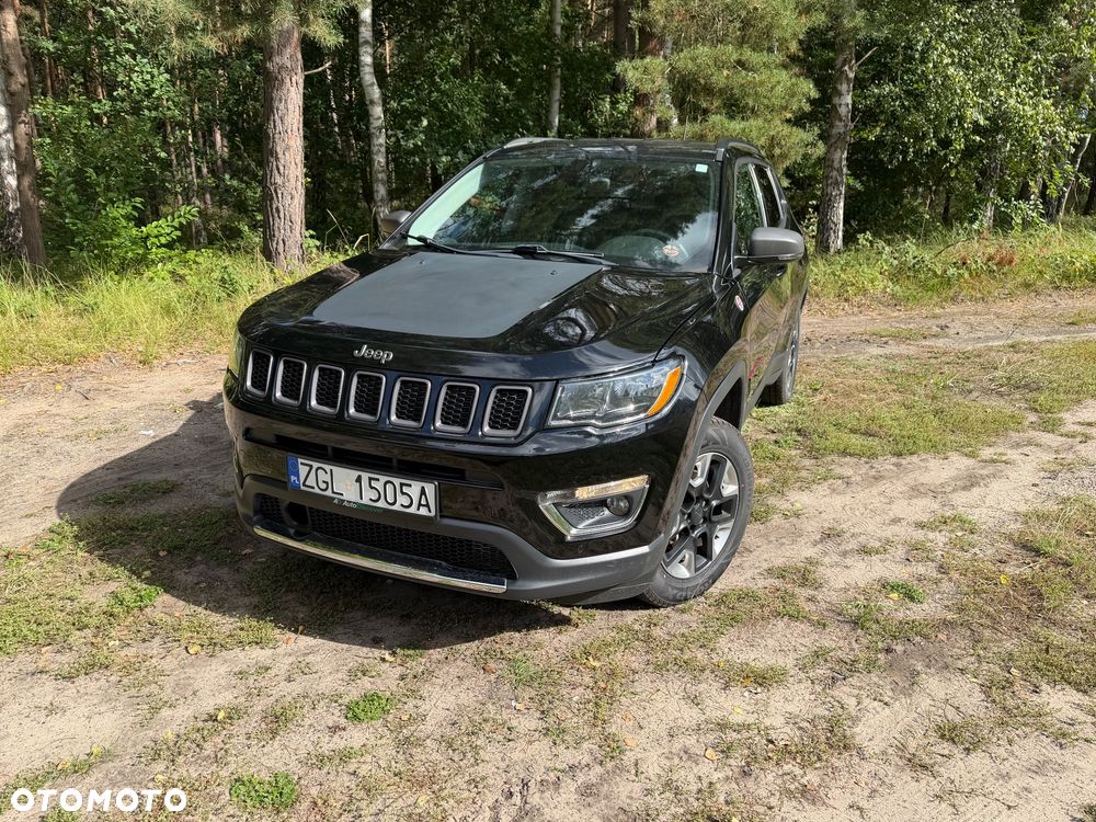 Jeep Compass - 1