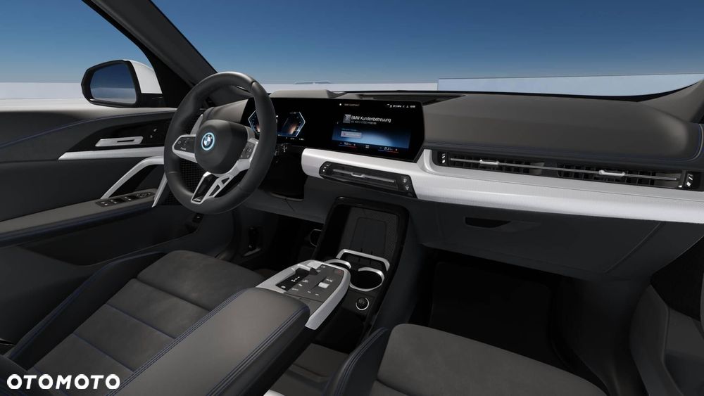 BMW iX1 xDrive30 66.5kWh M Sport Edition - 7