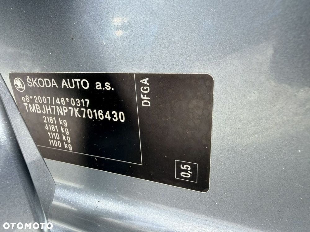 Skoda Superb 2.0 TDI Ambition DSG7 - 17