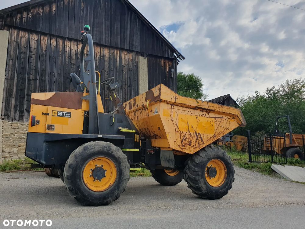 JCB - 9