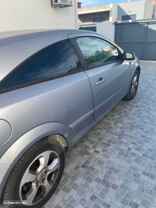 Opel Astra GTC 1.3 CDTi - 7