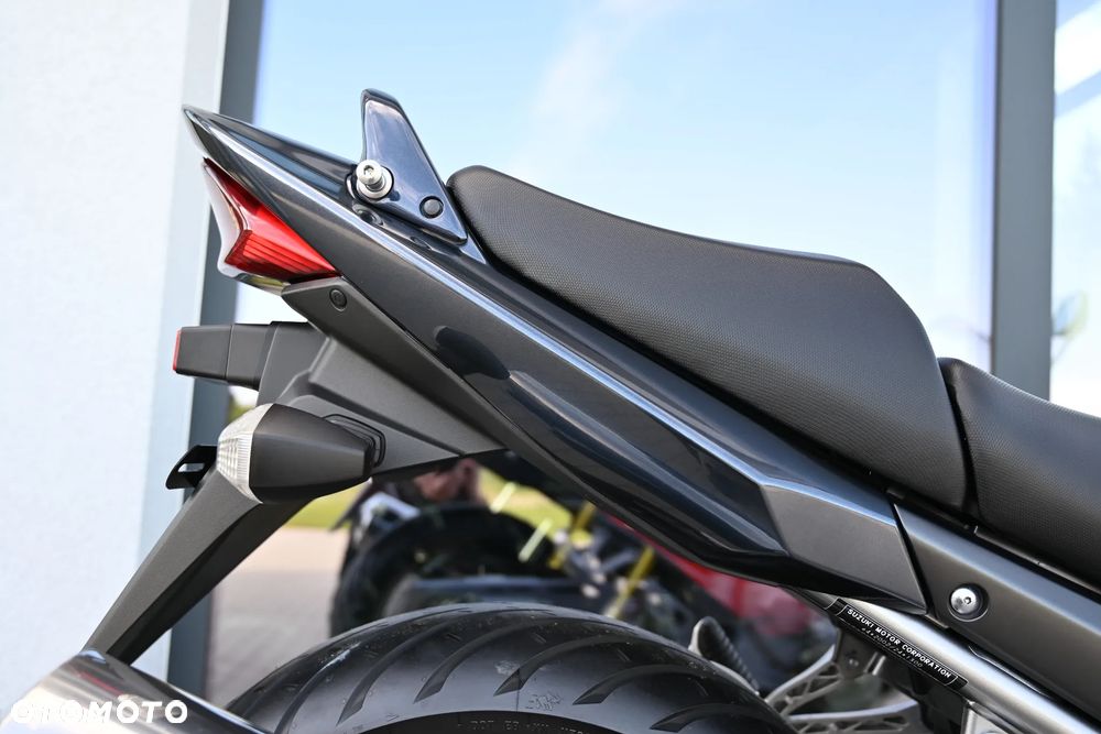 Suzuki Bandit - 23