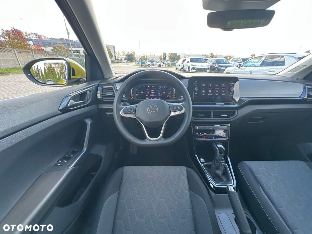 Volkswagen T-Cross - 15