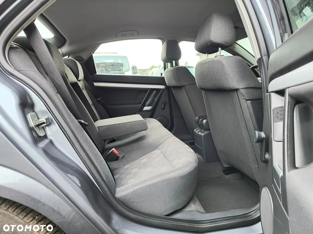 Opel Vectra 1.8 Sport/GTS - 17