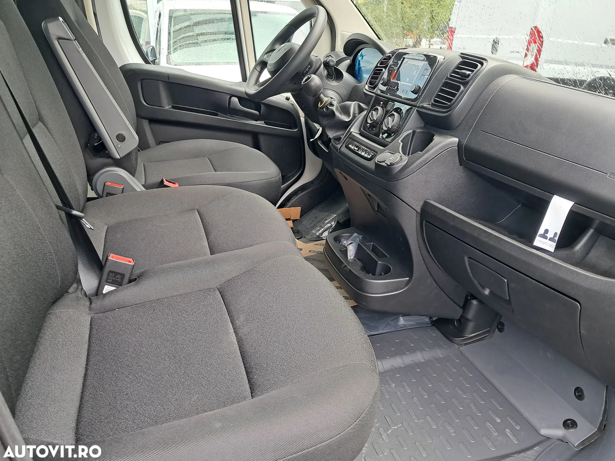 Peugeot BOXER PLATOU CABINA DUBLA L4 - 20