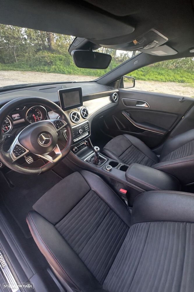 Mercedes-Benz CLA 180 d Shooting Brake AMG Line - 10