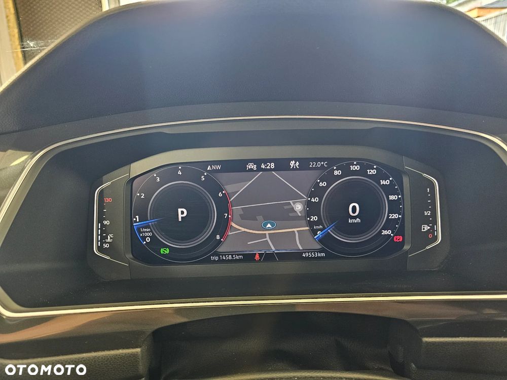 Volkswagen Tiguan - 2