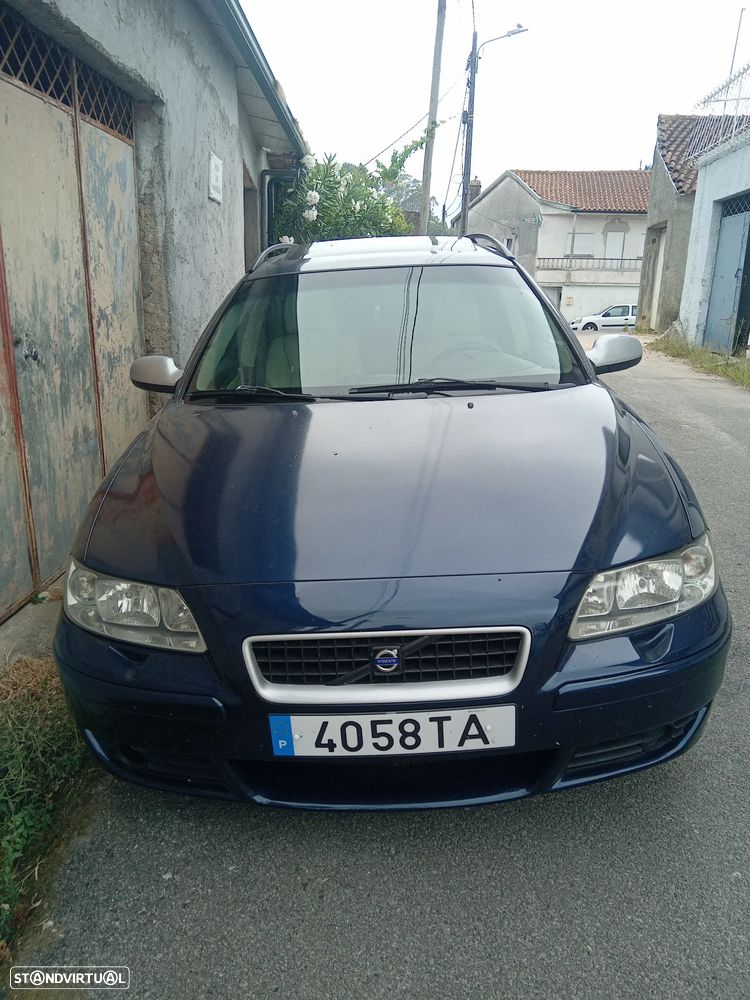 Volvo V70 - 1